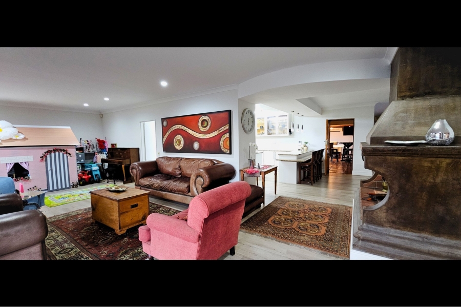 3 Bedroom Property for Sale in Vierlanden Western Cape